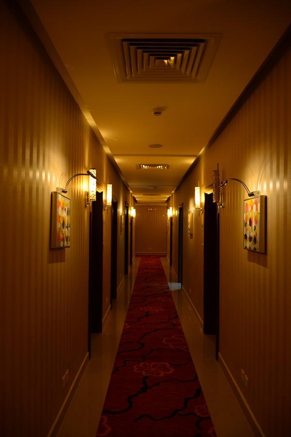 Home Inn Hotel Suites Al-Hobar Kültér fotó