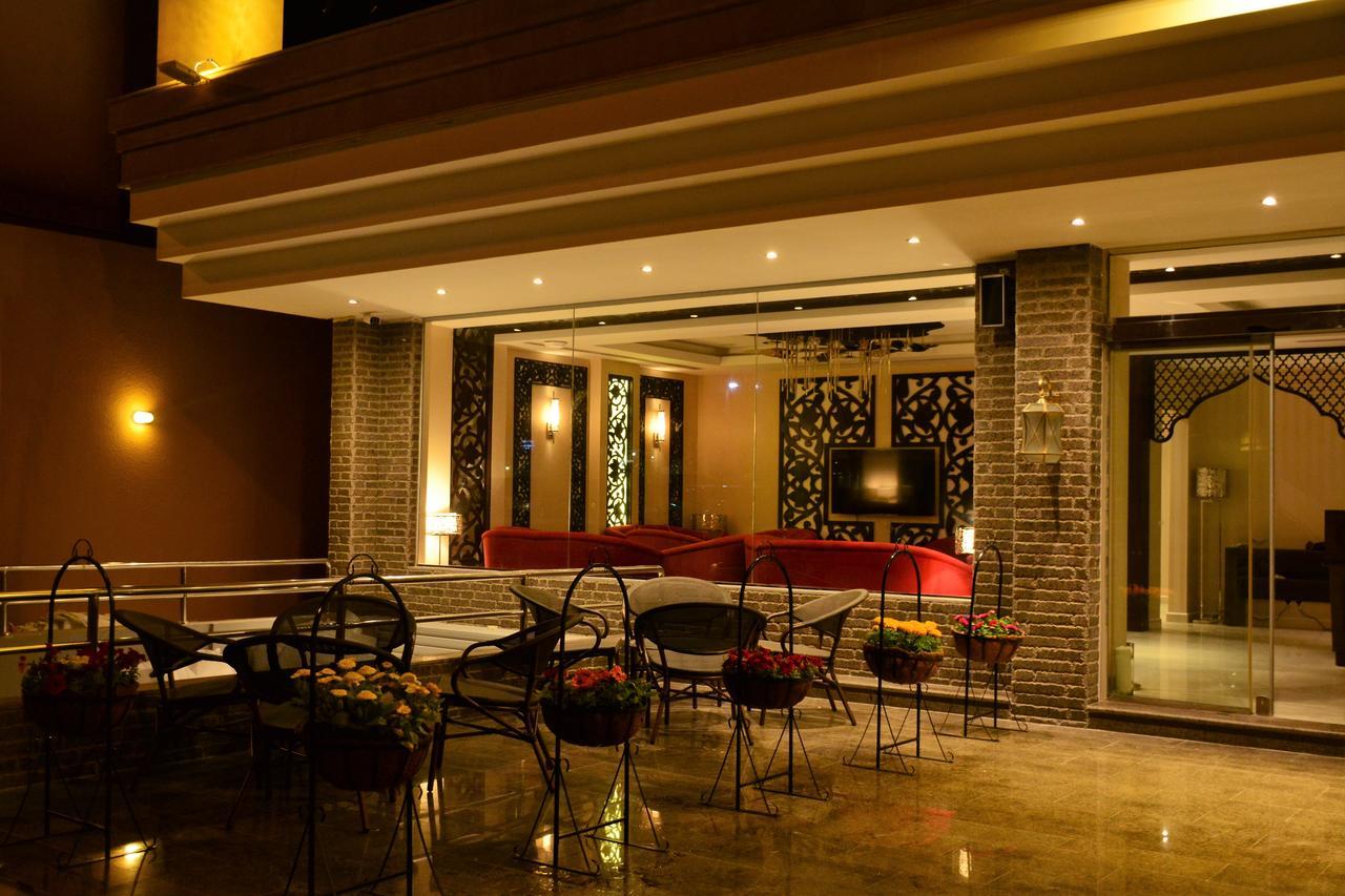 Home Inn Hotel Suites Al-Hobar Kültér fotó