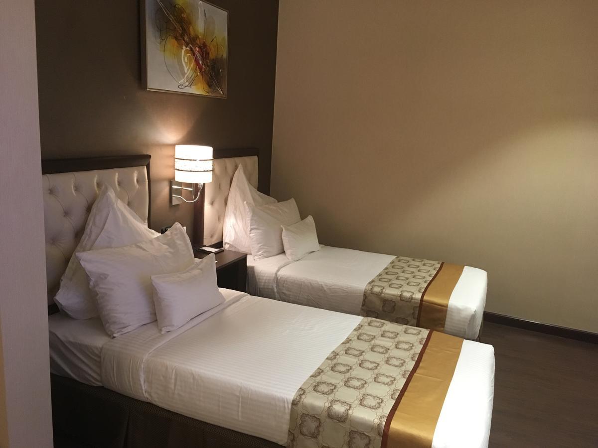 Home Inn Hotel Suites Al-Hobar Kültér fotó